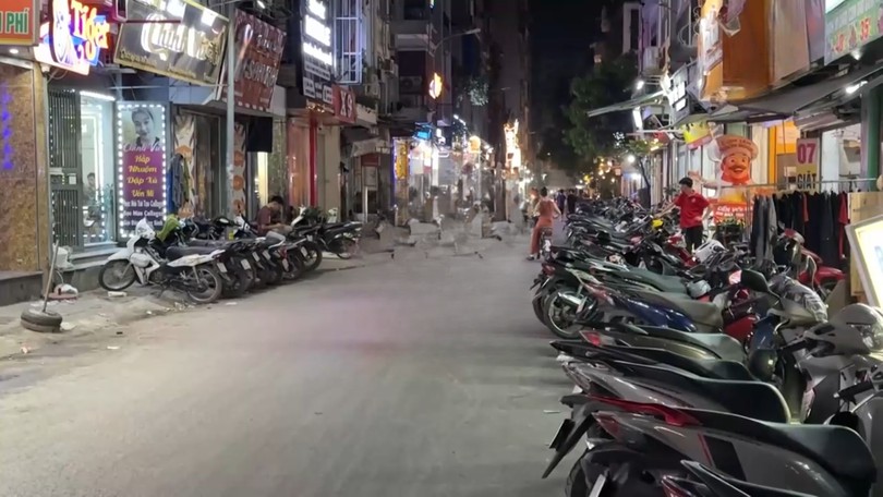 Vi phạm trật tự đô thị tại ngõ 66B Triều Khúc