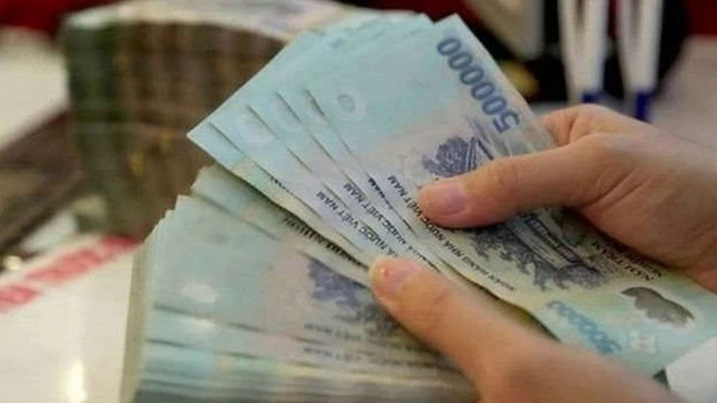 Cảnh báo một hành vi rút tiền mặt vi phạm pháp luật