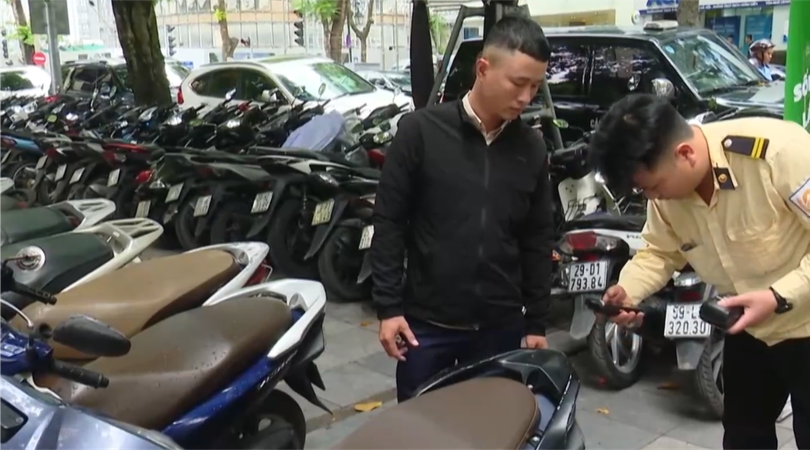 Hà Nội số hóa bãi đỗ xe toàn thành phố