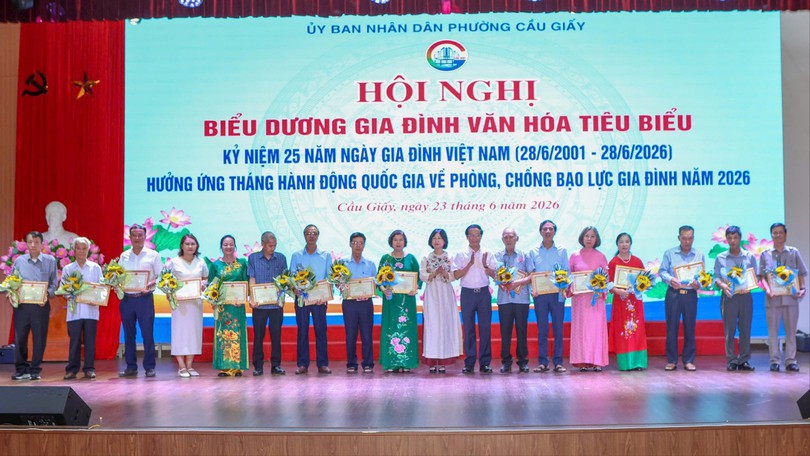 Phường Cầu Giấy biểu dương 56 gia đình văn hóa tiêu biểu