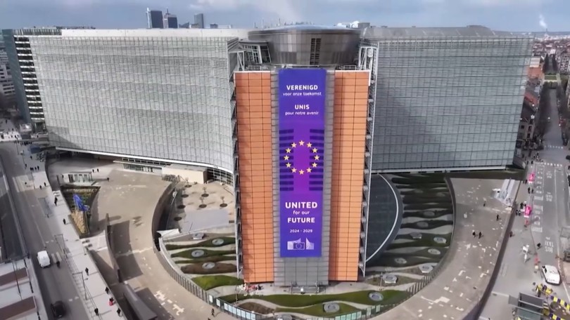 EU xem xét hoãn hội nghị thượng đỉnh với Anh