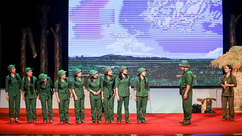 Vở diễn 'Khoảng trời con gái': Tri ân liệt sĩ tại Ngã ba Đồng Lộc