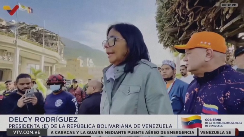 Quyền Tổng thống Venezuela thị sát vùng tâm chấn động đất