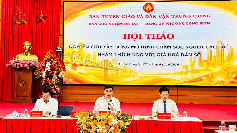 Chăm sóc người cao tuổi nhằm thích ứng già hóa dân số