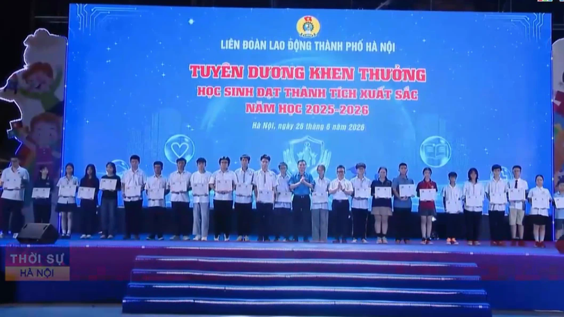 Công đoàn đồng hành cùng con công nhân, viên chức lao động