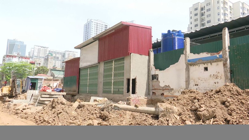 Hà Nội yêu cầu rà soát, xử lý nhà siêu mỏng, siêu méo