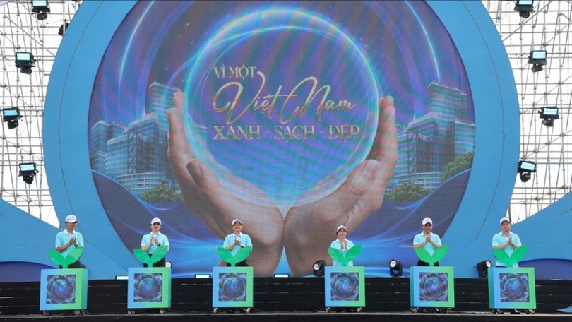 Toàn dân chung tay bảo vệ môi trường, vì một Việt Nam xanh - sạch - đẹp