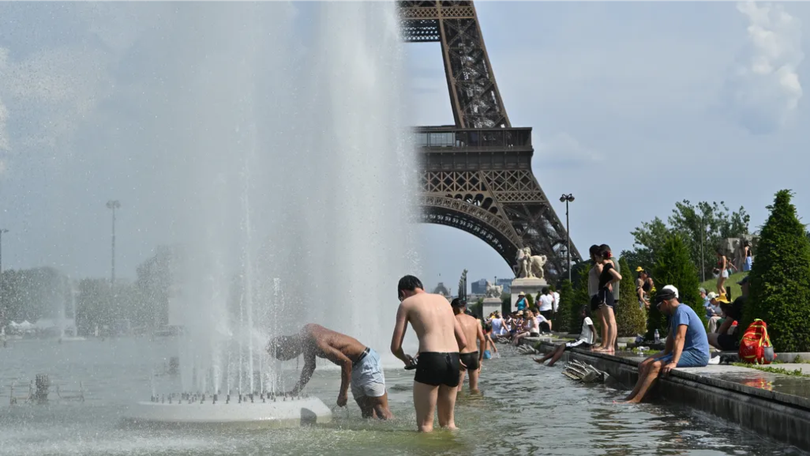 Pháp khẩn cấp ứng phó đợt nắng nóng gay gắt thứ ba