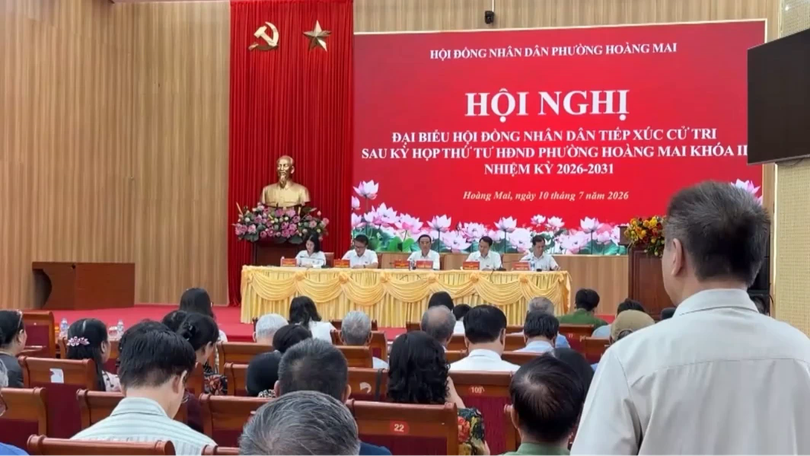 Hội đồng nhân dân phường Hoàng Mai tiếp xúc cử tri sau kỳ họp thứ tư