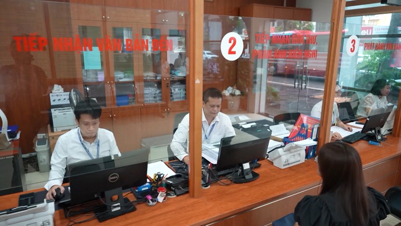 Cán bộ, công chức cấp xã thu nhập đến 25 triệu đồng mỗi tháng