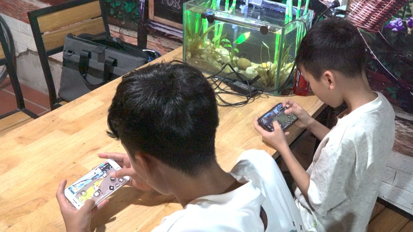 Cảnh giác với nguy cơ trẻ nghiện game trong dịp hè