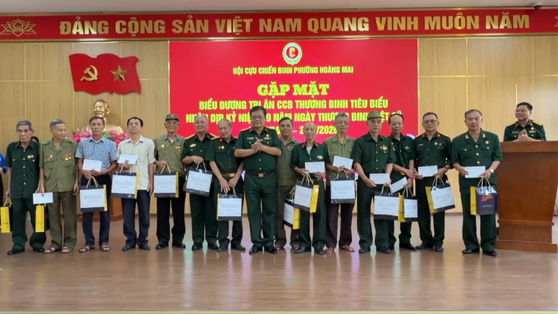 Hội Cựu chiến binh phường Hoàng Mai biểu dương 79 thương binh
