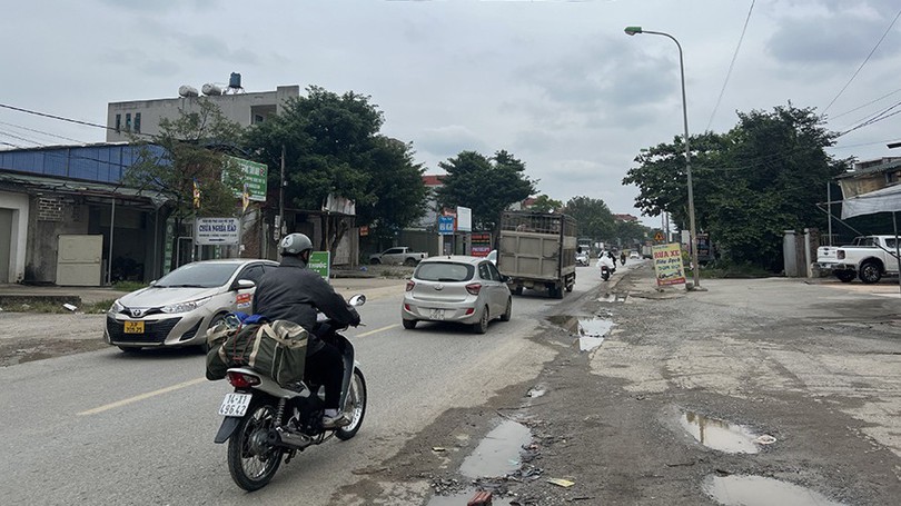 Dự án cải tạo quốc lộ 6 vẫn thi công 'xôi đỗ'