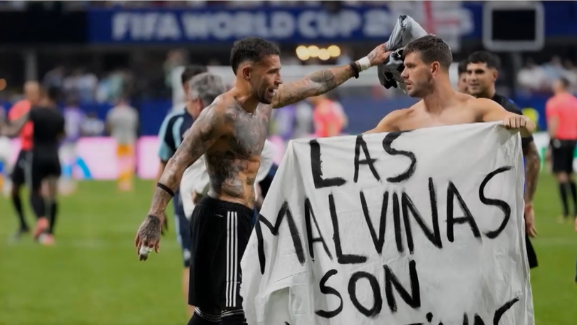ĐT Argentina đối mặt án phạt từ FIFA sau trận thắng Anh