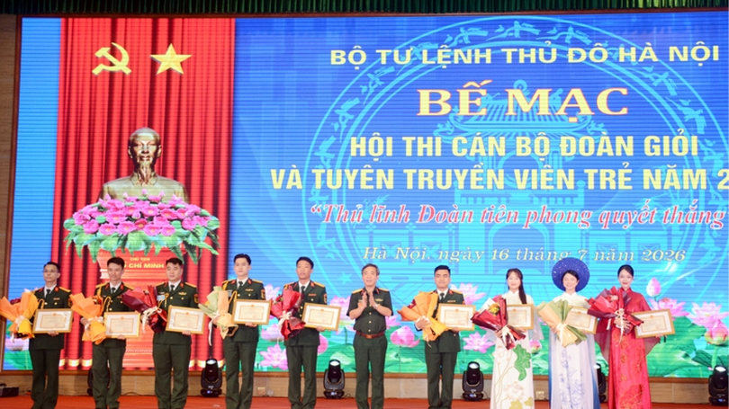 Thủ lĩnh Đoàn tiên phong quyết thắng