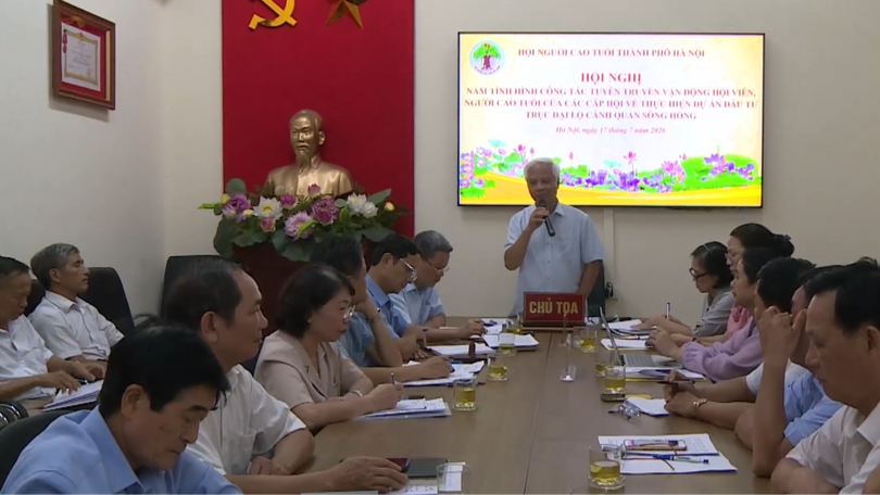 Người cao tuổi đồng hành với quy hoạch, chỉnh trang đô thị Thủ đô