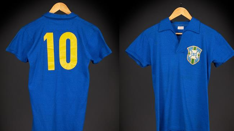 Áo đấu của Pele ở chung kết World Cup 1958 được đấu giá kỷ lục