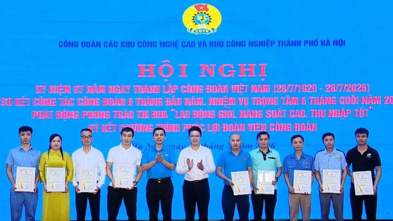 Khu công nghệ cao và khu công nghiệp Hà Nội phát động phong trào thi đua