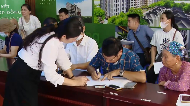 Hơn 700 khách hàng đã ký hợp đồng mua bán nhà ở xã hội Kim Chung