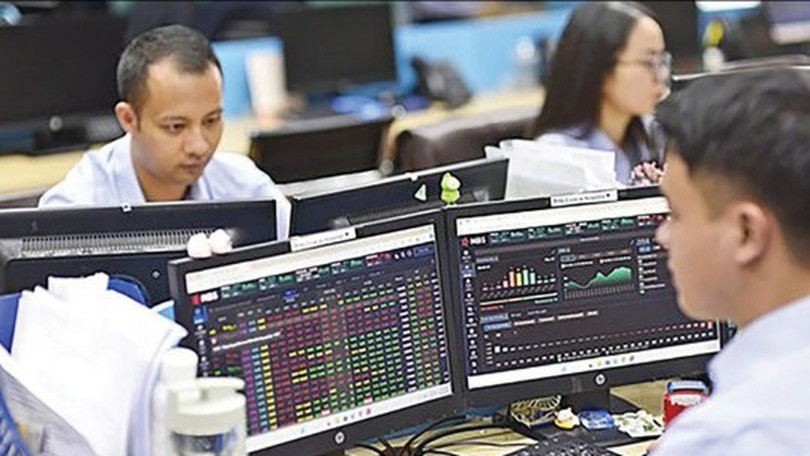 Hoàn thiện pháp lý cho thị trường vốn