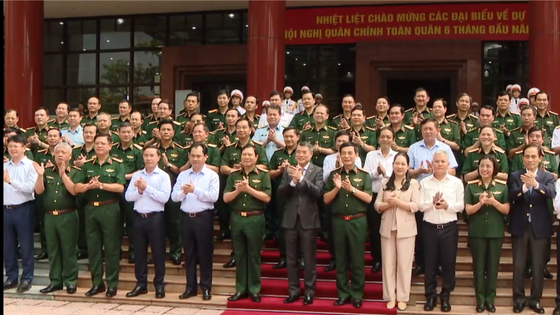 Xây dựng quân đội cách mạng, chính quy, tinh nhuệ, hiện đại