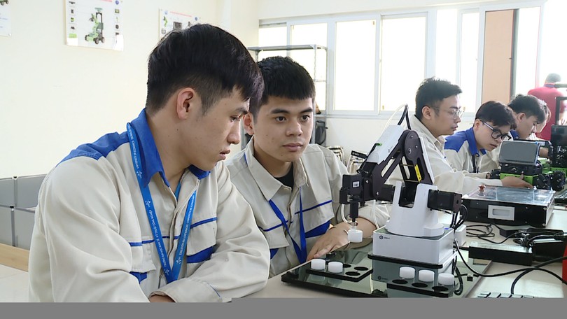 Khẳng định uy tín qua kiểm định chất lượng giáo dục
