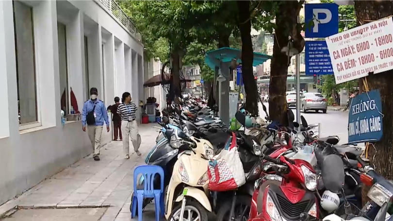 Xử lý nghiêm việc thu tiền trông giữ xe quá quy định