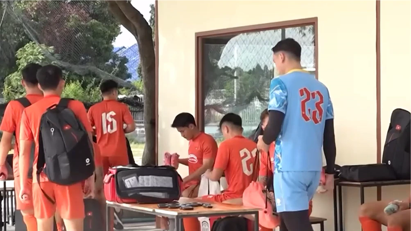 Đội tuyển Việt Nam tích cực tập luyện tại Thái Lan