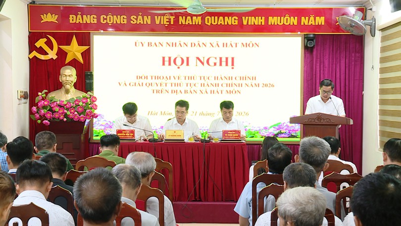Tăng cường đối thoại để gỡ khó về thủ tục hành chính