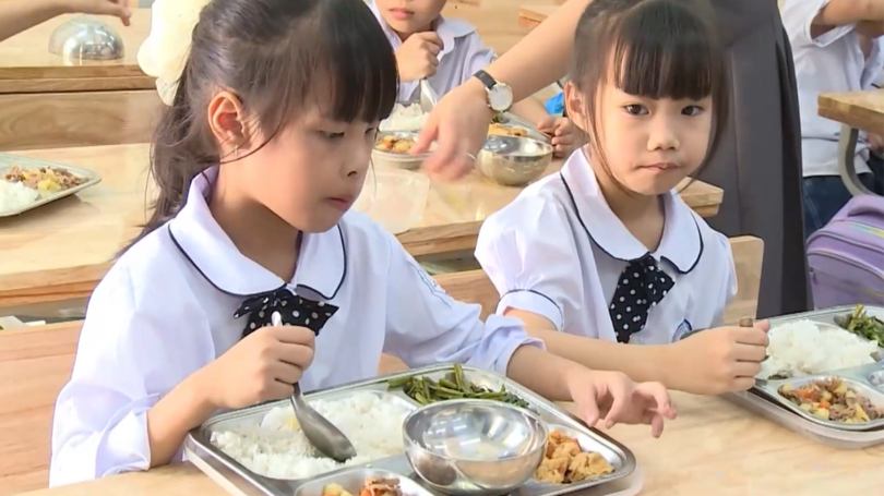 Hà Nội thống nhất quy trình tổ chức bữa ăn bán trú tại các cơ sở giáo dục