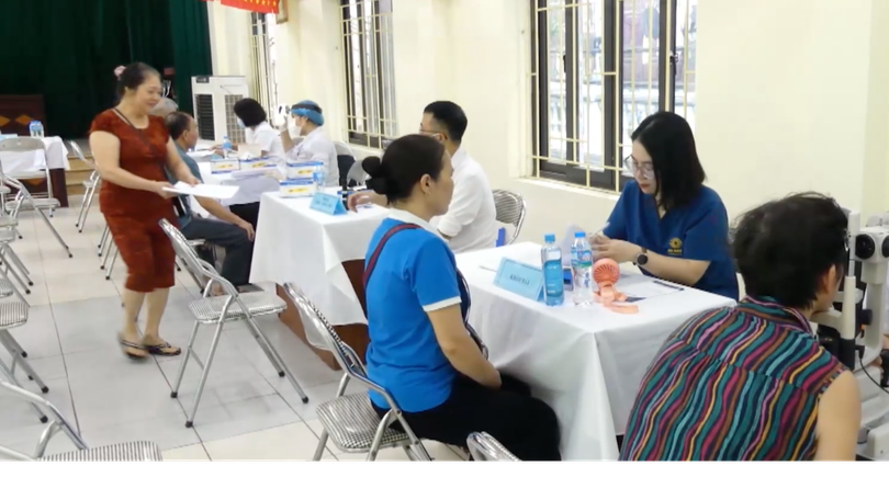 Phường Cầu Giấy đưa chăm sóc sức khỏe đến gần người dân
