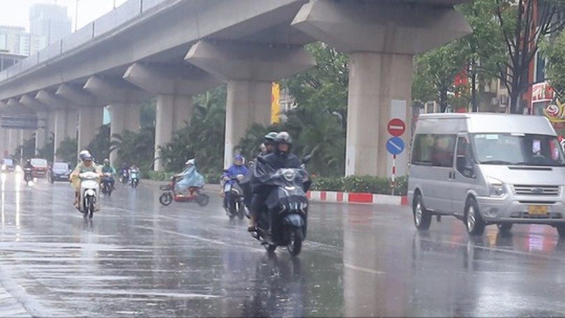 Cục CSGT cảnh báo nguy cơ tai nạn do thời tiết làm đường trơn trượt