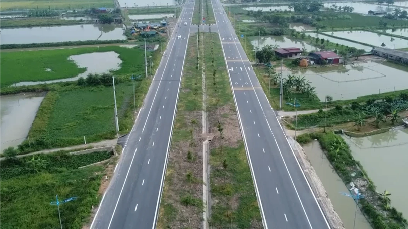 Đường trục phía Nam còn 15,5 km đang thi công nước rút