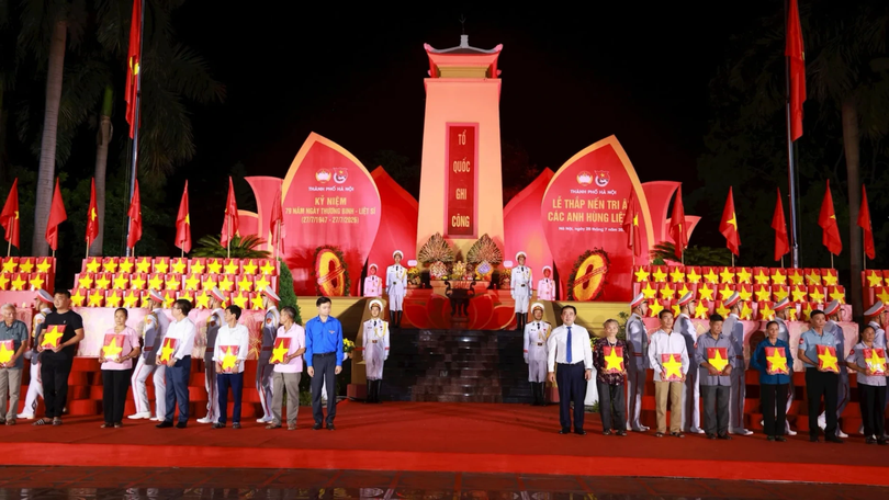 Hà Nội viết tiếp khúc tráng ca bằng lòng biết ơn