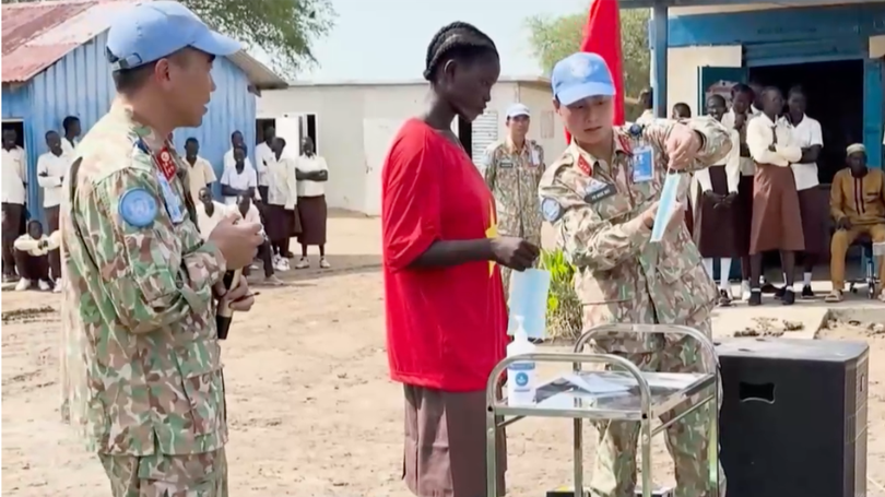 Những người lính mũ nồi xanh Việt Nam tham gia phòng, chống dịch Ebola