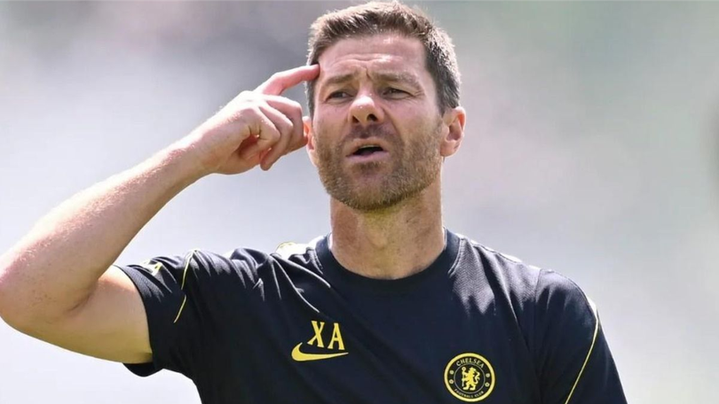 HLV Xabi Alonso "gạch tên" thêm 3 cầu thủ