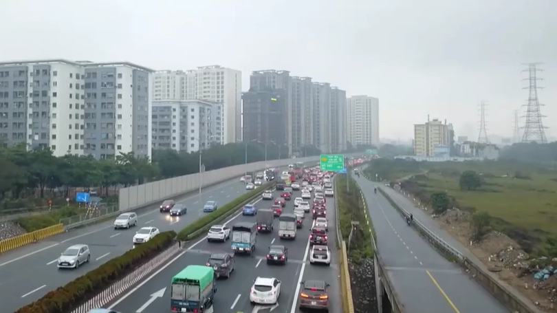 Cục Cảnh sát giao thông đề xuất bố trí làn vượt xe riêng trên cao tốc