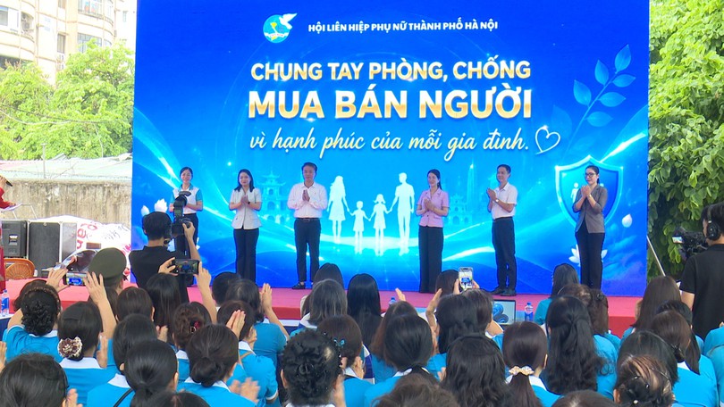 Phụ nữ Hà Nội là nối dài "lá chắn" phòng, chống mua bán người