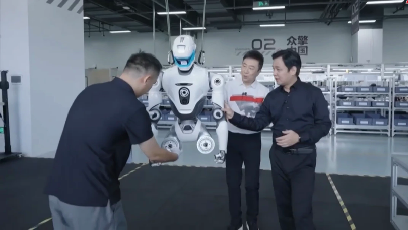 Trung Quốc phản ứng trước lệnh cấm nhập khẩu robot của Mỹ