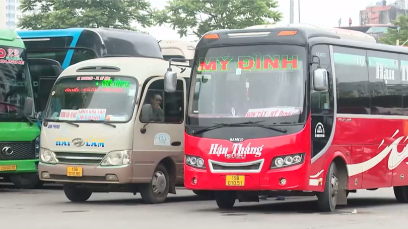 Đề xuất doanh nghiệp tự in phù hiệu vận tải
