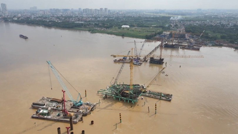 Tăng tốc thi công cầu Trần Hưng Đạo