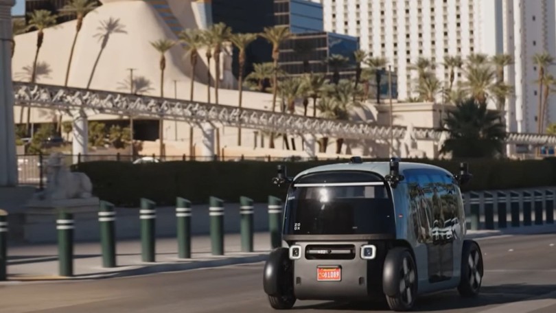 Mỹ cho phép triển khai taxi tự lái không vô lăng