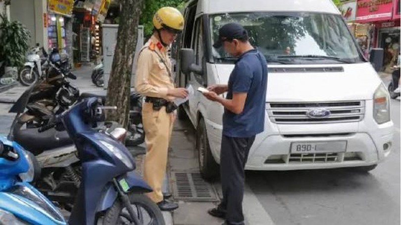 Tước giấy phép kinh doanh nếu đón trả khách sai quy định