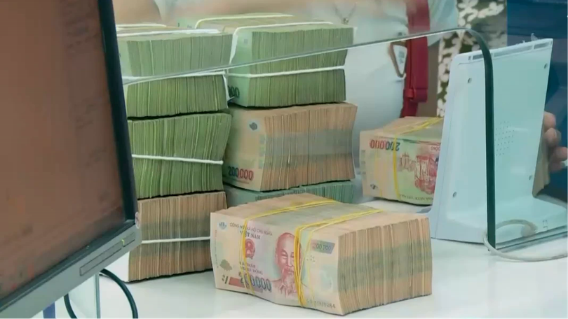 Thêm ngân hàng giảm lãi suất tiền gửi