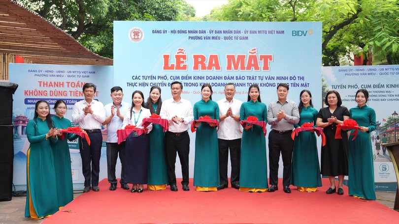 Xây dựng các tuyến phố thanh toán không dùng tiền mặt