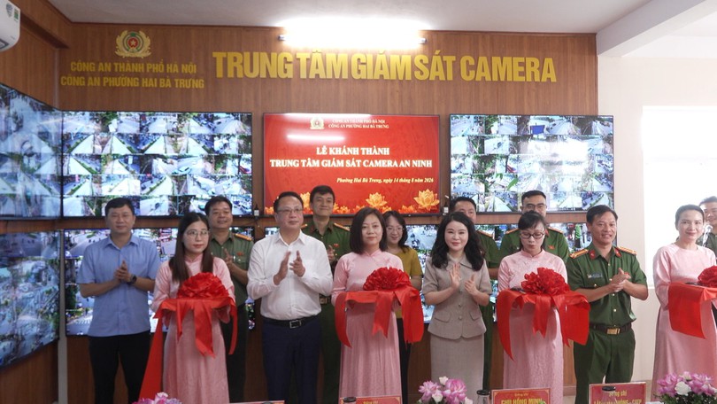 Phường Hai Bà Trưng đưa vào hoạt động trung tâm giám sát camera an ninh thông minh