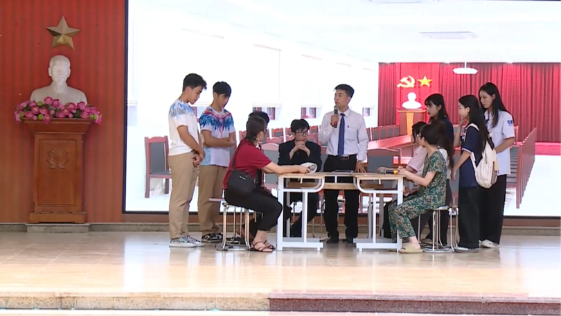 Bảo vệ an ninh Tổ quốc phải bắt đầu từ học đường