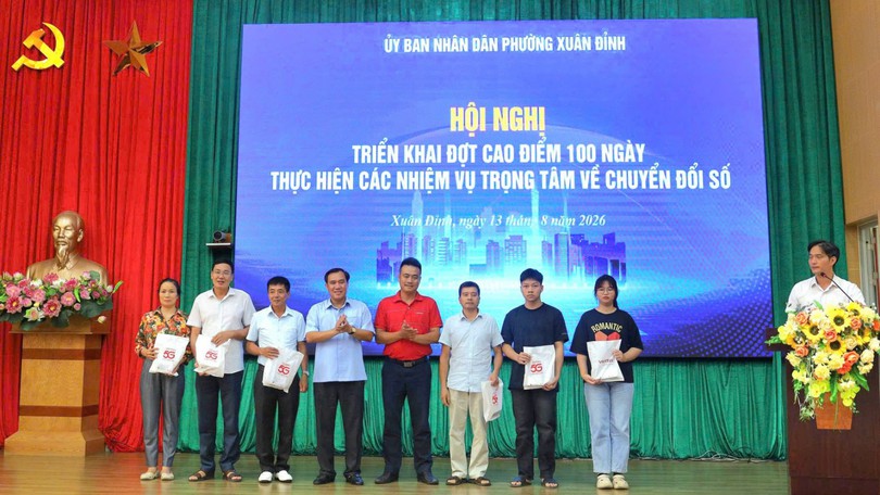 Phường Xuân Đỉnh thực hiện triển khai trọng tâm chuyển đổi số