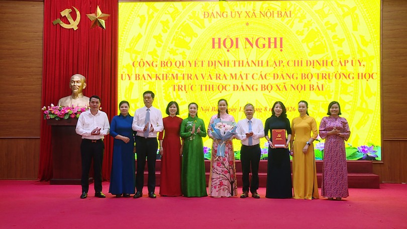 Xã Nội Bài kiện toàn tổ chức Đảng trong các trường học