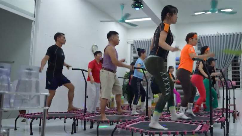 Vì sao Trampoline "gây nghiện" với người chơi?
